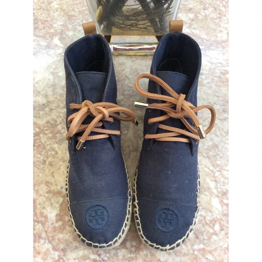 Tory Burch Navy Canvas Espadrille Lace Up Boho Ankle Bootie Flats Sz 7 EUC, $195
